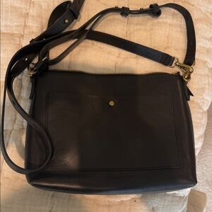 Madwell Black Leather Shoulder Bag